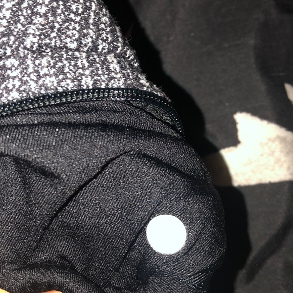 Lululemon sweatshirt - Picture 3 of 4